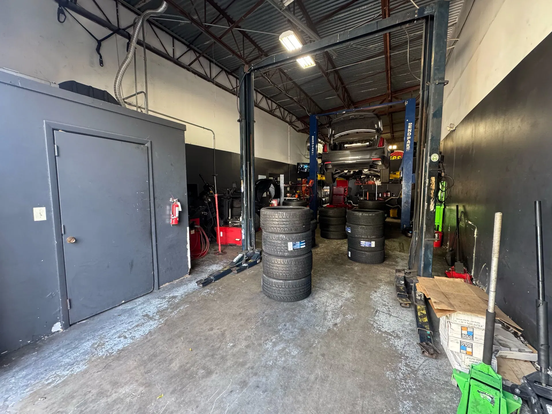 Established Auto Repair Business with Stellar Reputation