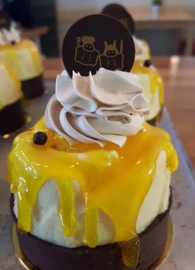 Profitable Wholesale Bakery with Diverse Clientele