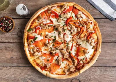 Thriving Pizza Restaurant with Prime Downtown Location