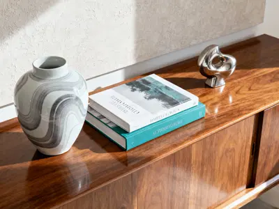 Profitable Home Dcor Retailer with Two Strategic Locations