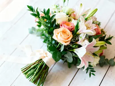 Turnkey Floral Business With Established Delivery Services