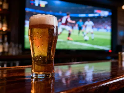 Niche Sports Bar with Unique Niche and Few Competitors