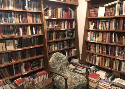 Established Antique Bookstore with Strong Community Presence