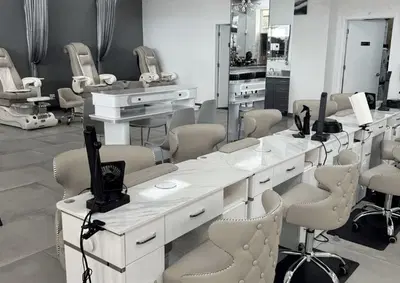 Luxury Beauty Lounge with In House Alcohol Bar