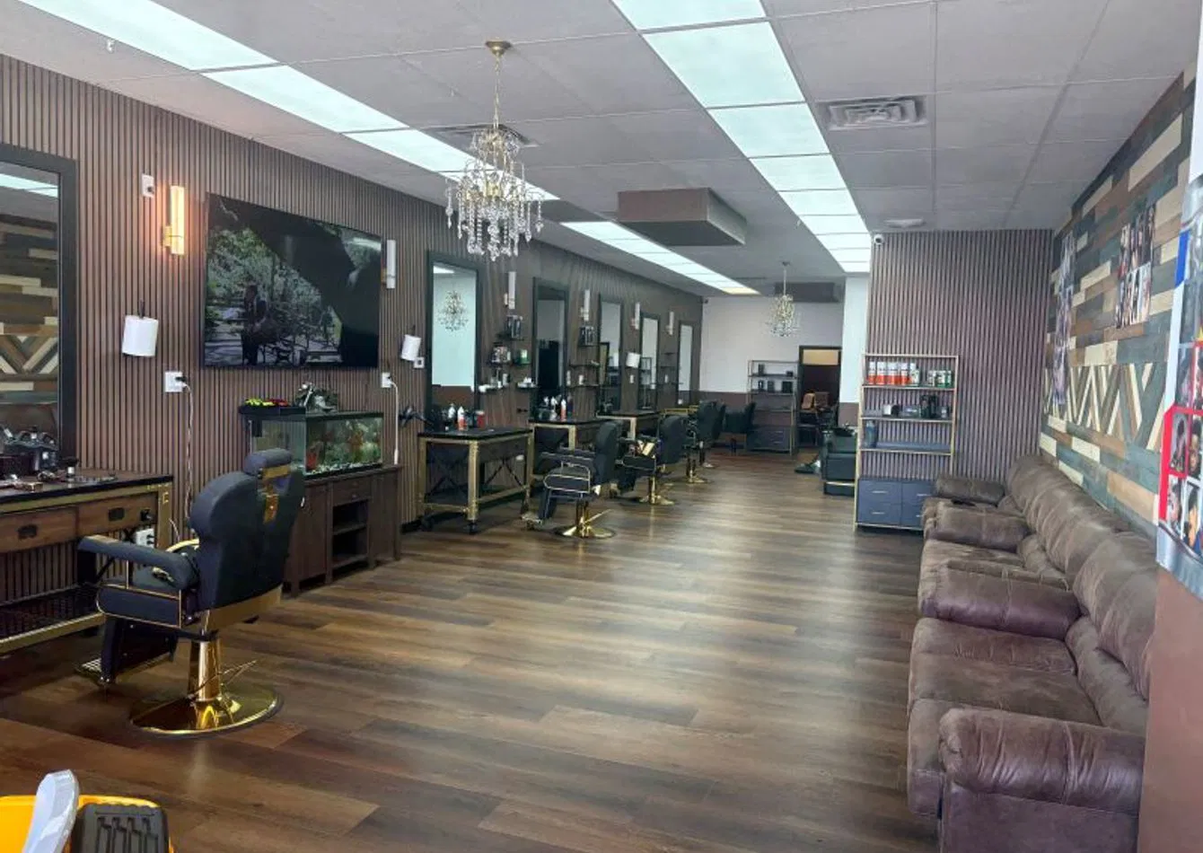 Turnkey Barber and Salon with Loyal Clientele