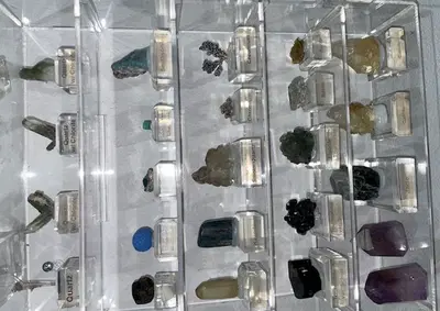 Niche Rock and Crystal Boutique with Turnkey Operations