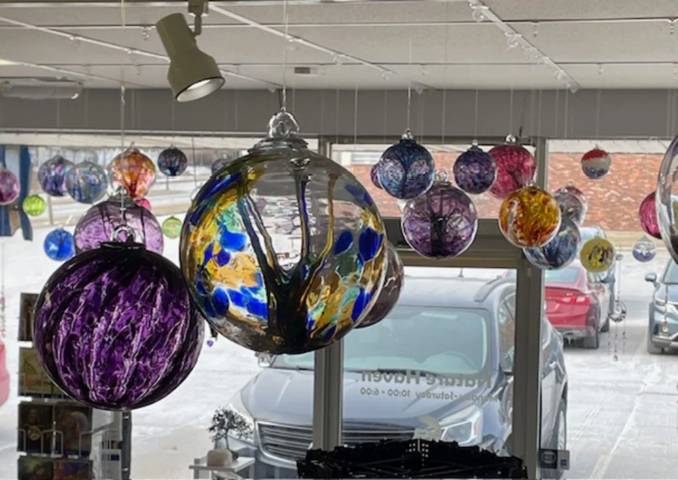 Niche Rock and Crystal Boutique with Turnkey Operations