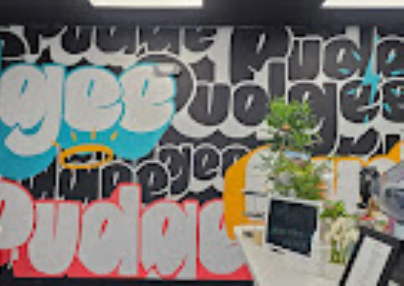 Turnkey Tropical Ice Cream Shop with Expansion Potential