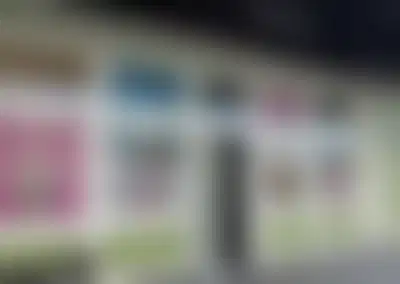 Turnkey Tropical Ice Cream Shop with Expansion Potential