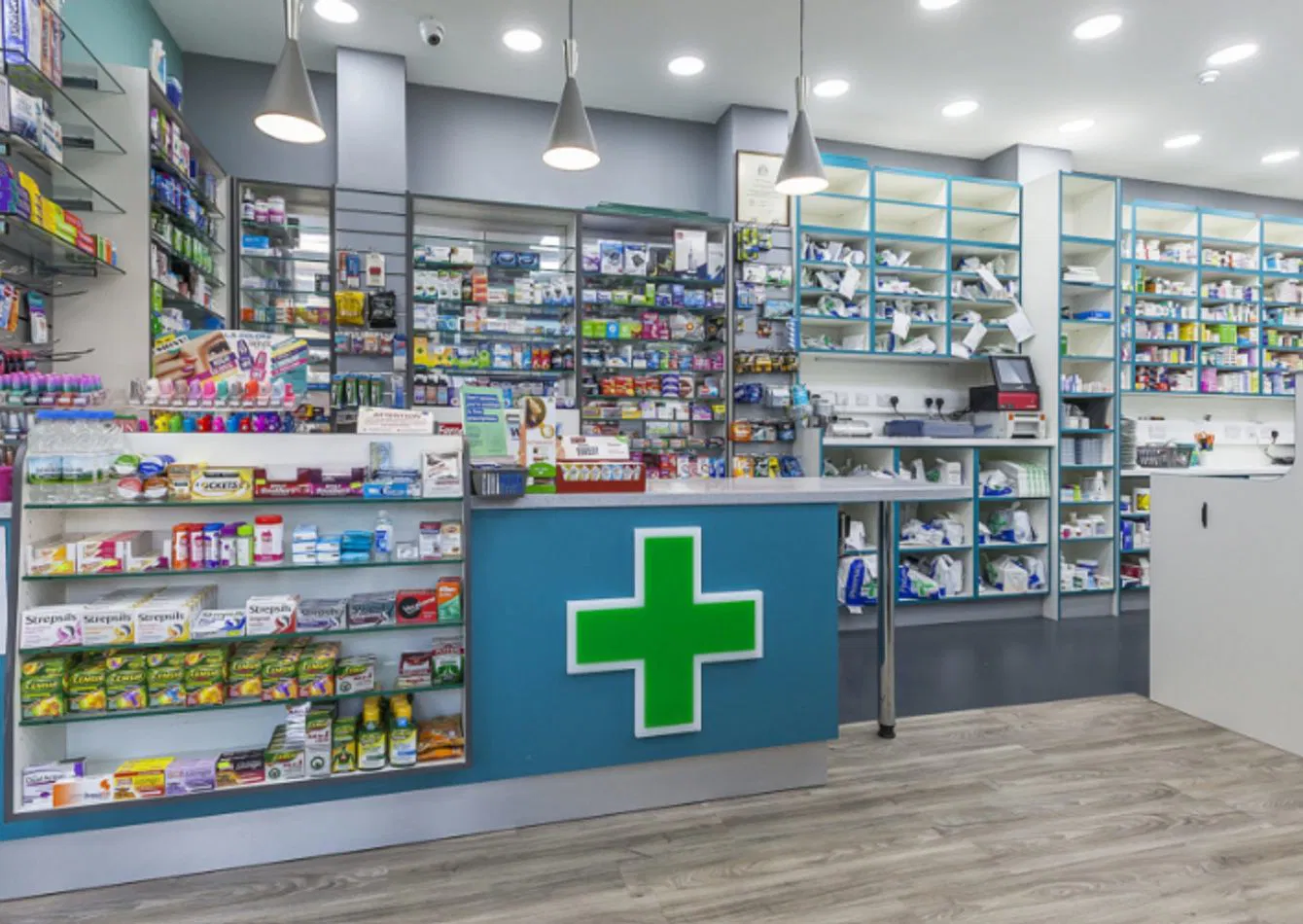 Established Pharmacy with Valuable Insurance Contracts
