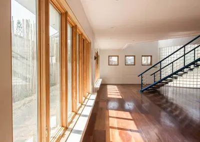 Turnkey Flooring Wholesaler with Established Contractor Relationships