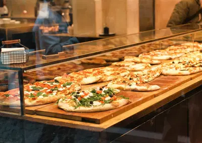 Thriving Pizzeria with Consistent Sales and Loyal Clientele