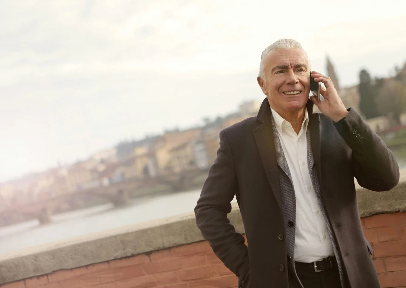 Profitable Cellular Retailer with No Local Competition