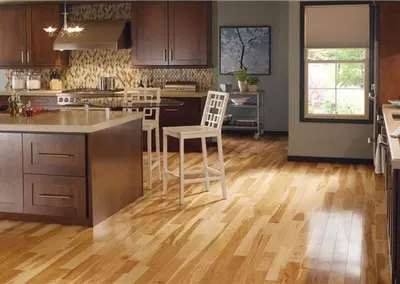 Growing Flooring Franchise with Low Overhead Operations