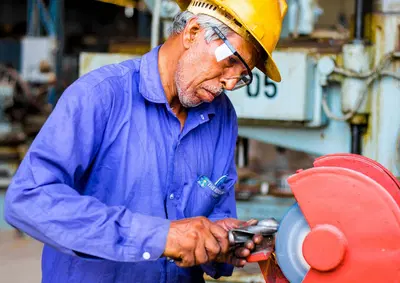 Established Industrial Services Contractor with Strong Client Relationships