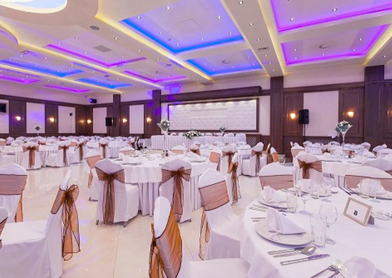 Leading AV Production and Integration with Extensive Inventory