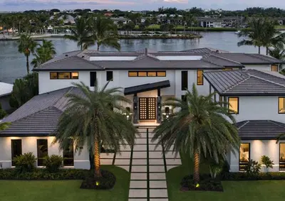 Leading Roofing Contractor with Strong Referral Network