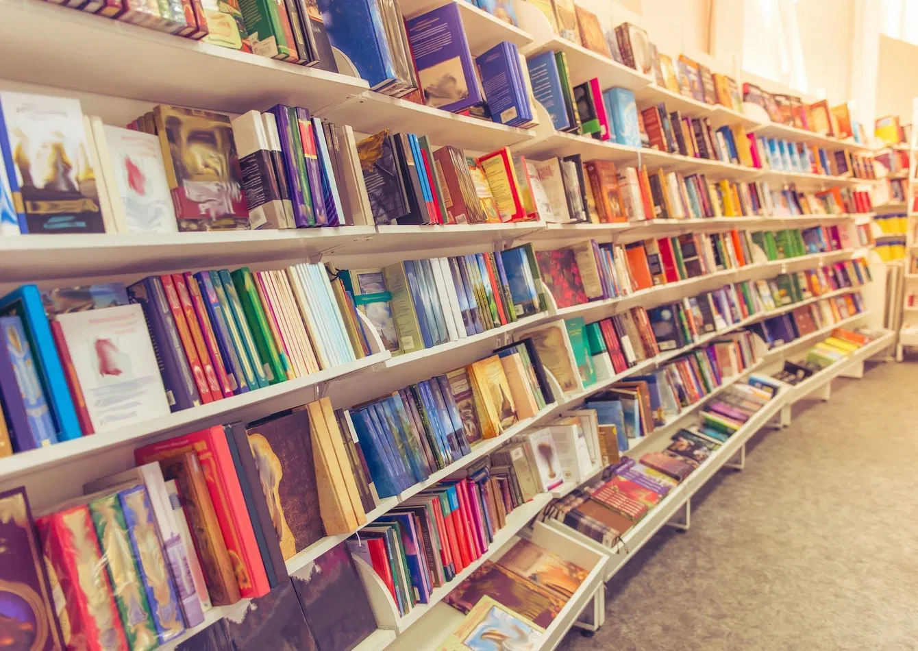 Established Thrift Store with Loyal Customer Base