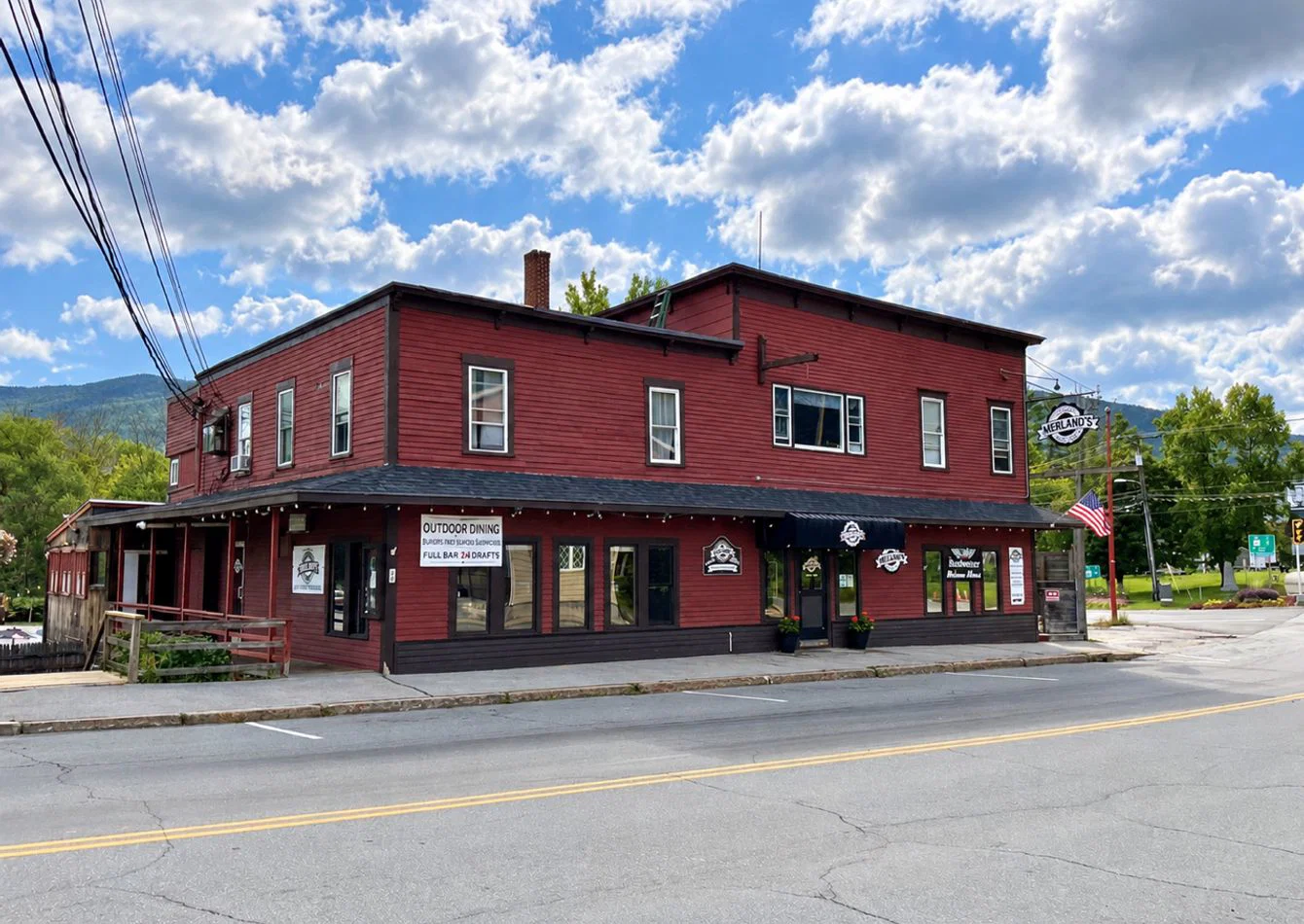 Established Restaurant Entertainment Venue with Real Estate