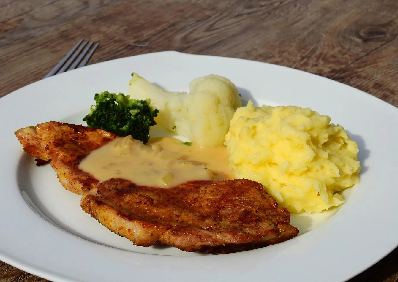 Established Southern Restaurant with Loyal Clientele