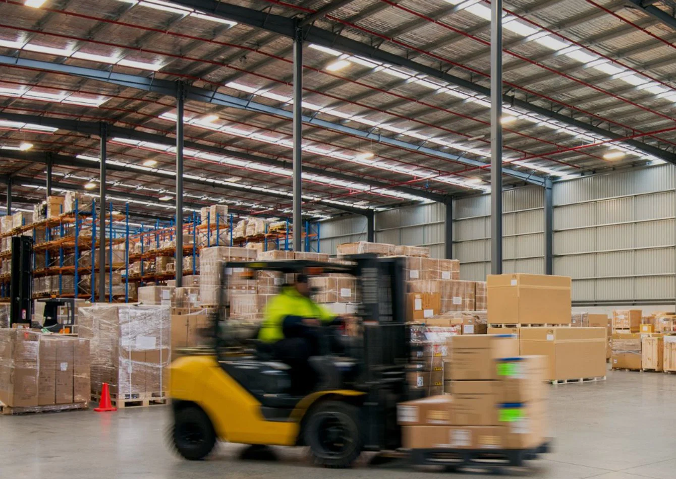 Thriving 3PL Warehouse with Favorable Leases