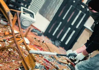 Growing Experiential Entertainment Business with Two Locations