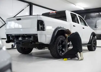 Established Truck Accessory Business with 30 Years of Service
