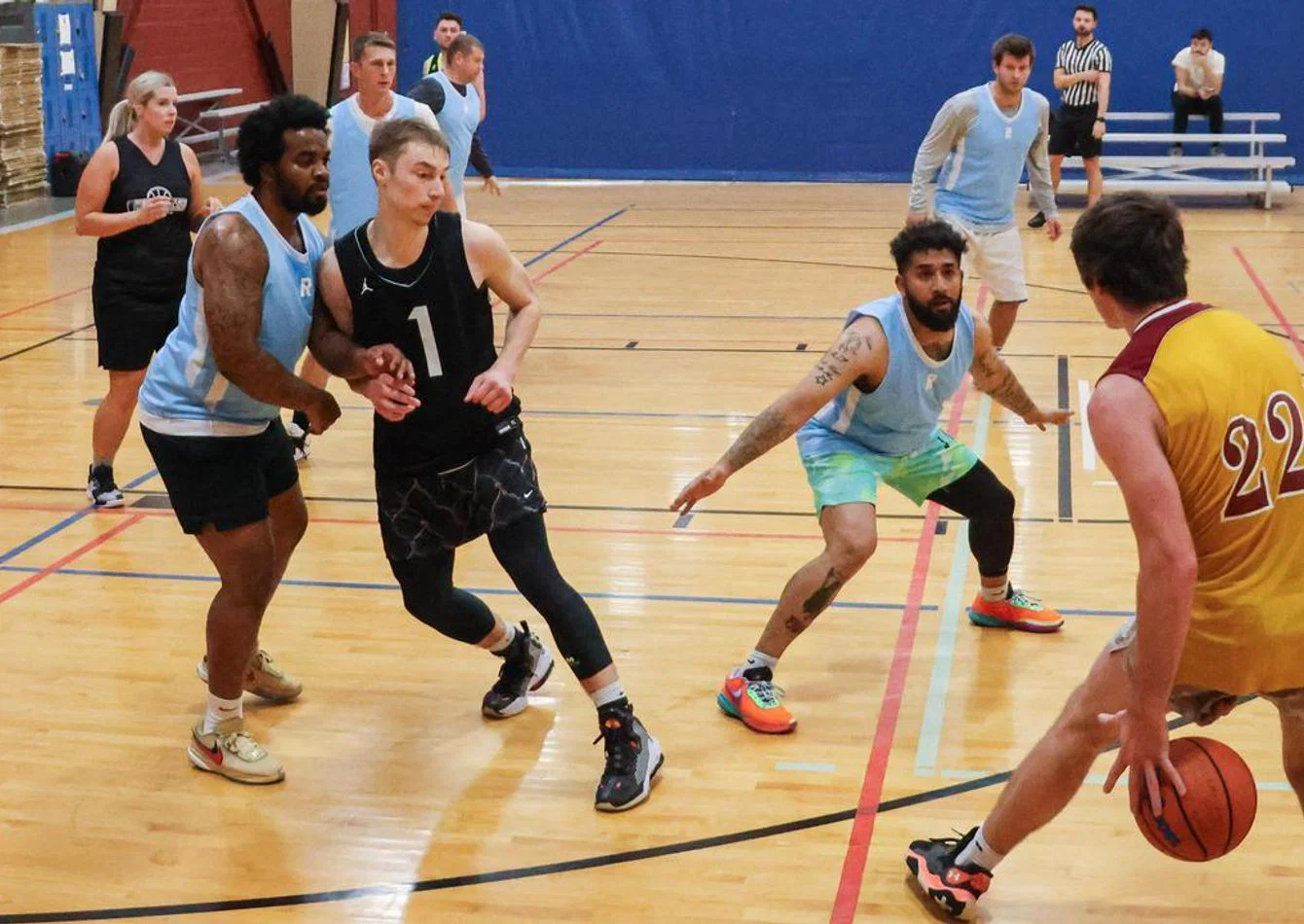 Complete Fitness Center Equipment Package with Modern Facilities