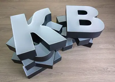 Established B2B Signage Franchise with Strong Local Presence