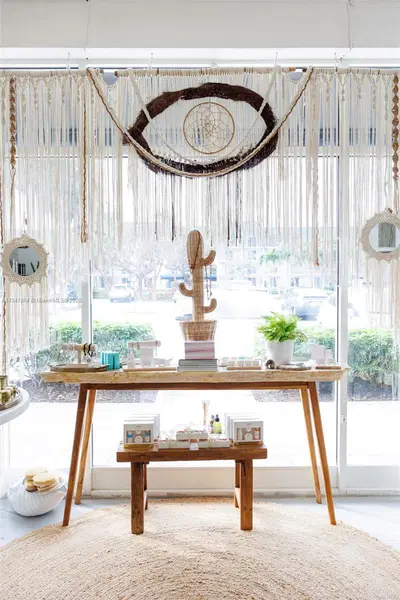 Turnkey Day Spa Space with Prime Location