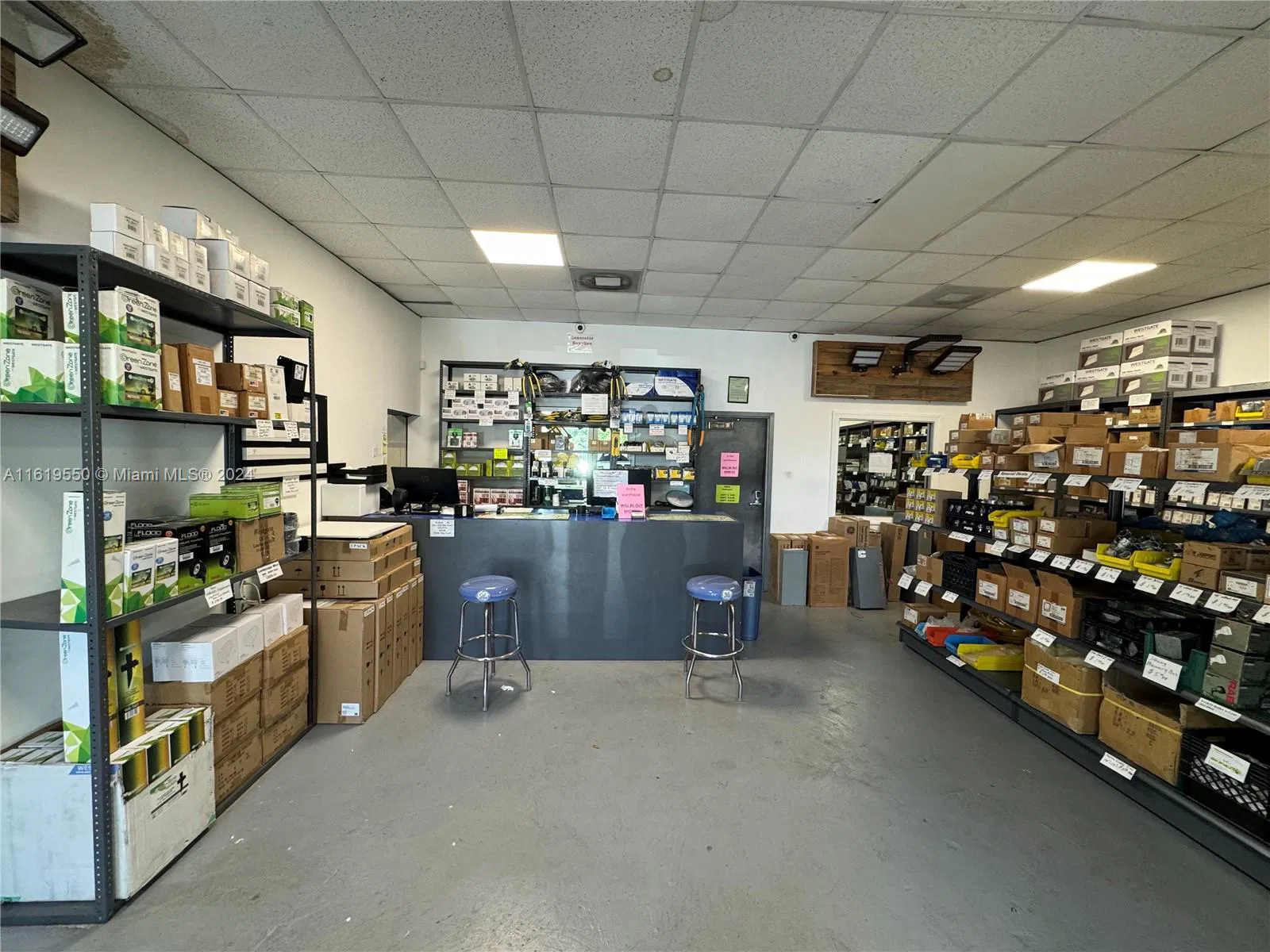 Niche Electrical Parts Retailer with Obsolete System Expertise