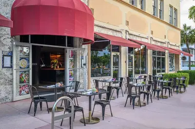 Turnkey Restaurant with Prime Location