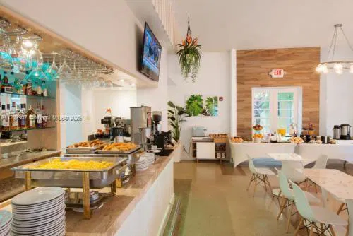 Established Restaurant with Prime Florida Location