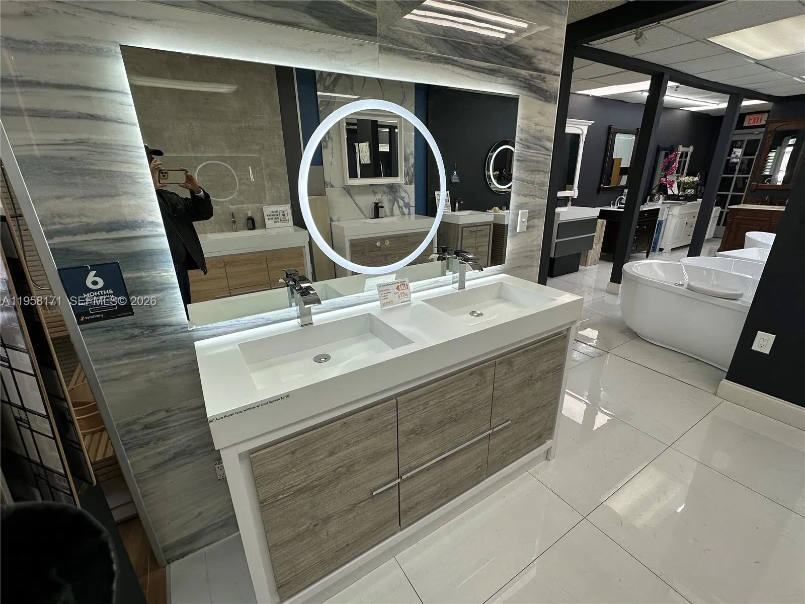 Established Turnkey Business with Long Term Lease