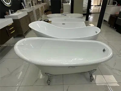 Established Turnkey Business with Long Term Lease