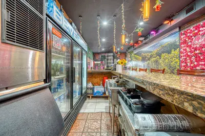Thriving Bar with Live Entertainment Venue