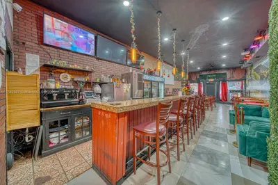 Thriving Bar with Live Entertainment Venue