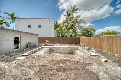 Established Pool Construction Business with Turnkey Operations