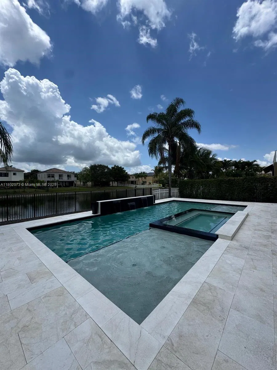 Established Pool Construction Business with Turnkey Operations