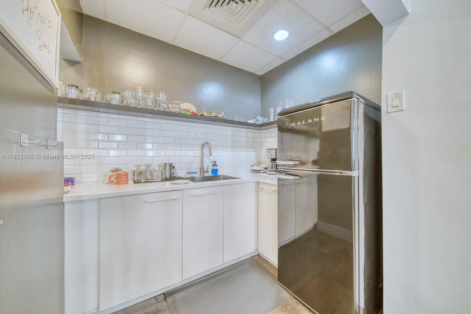 Premier Hair Salon with Turnkey Operations