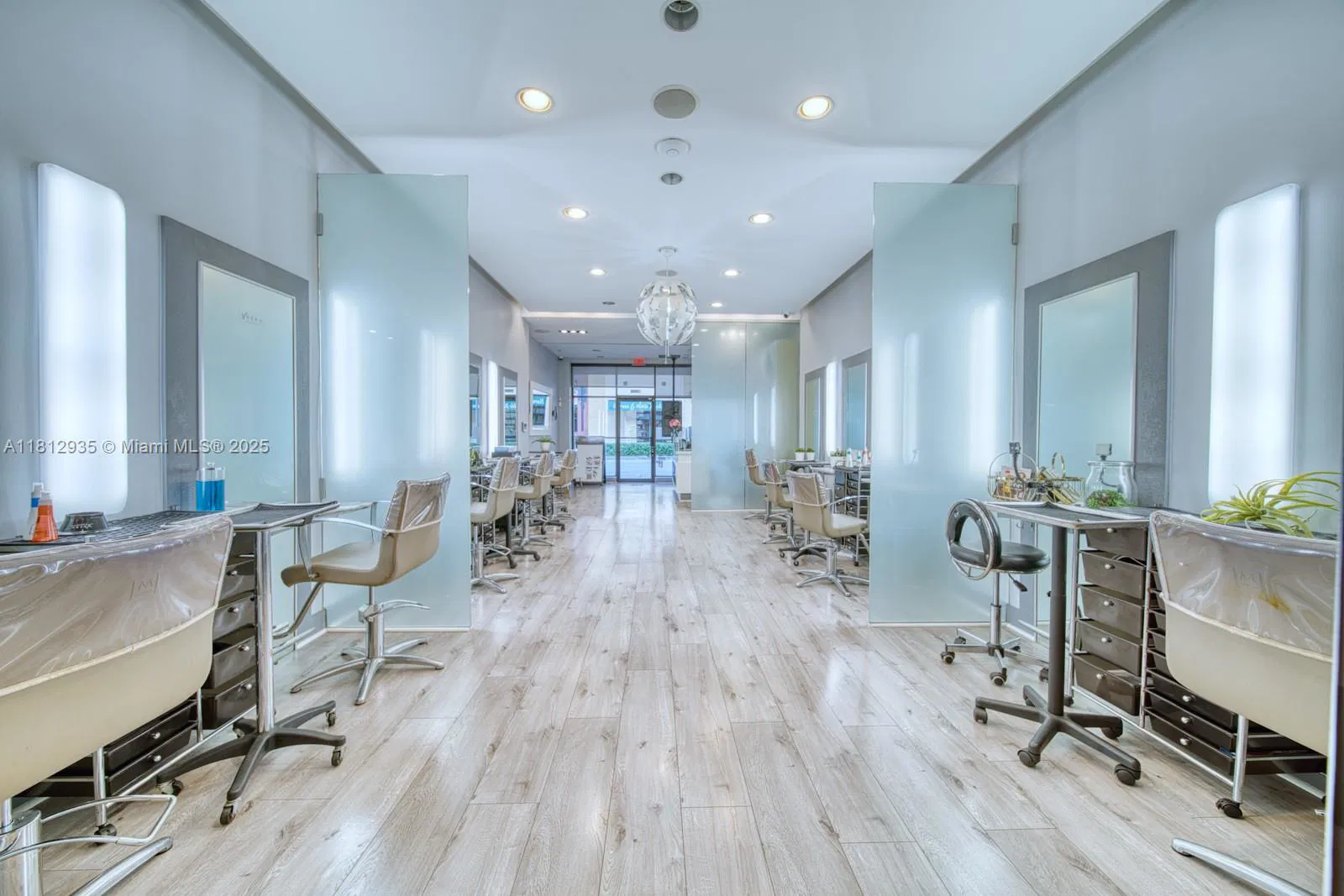 Premier Hair Salon with Turnkey Operations