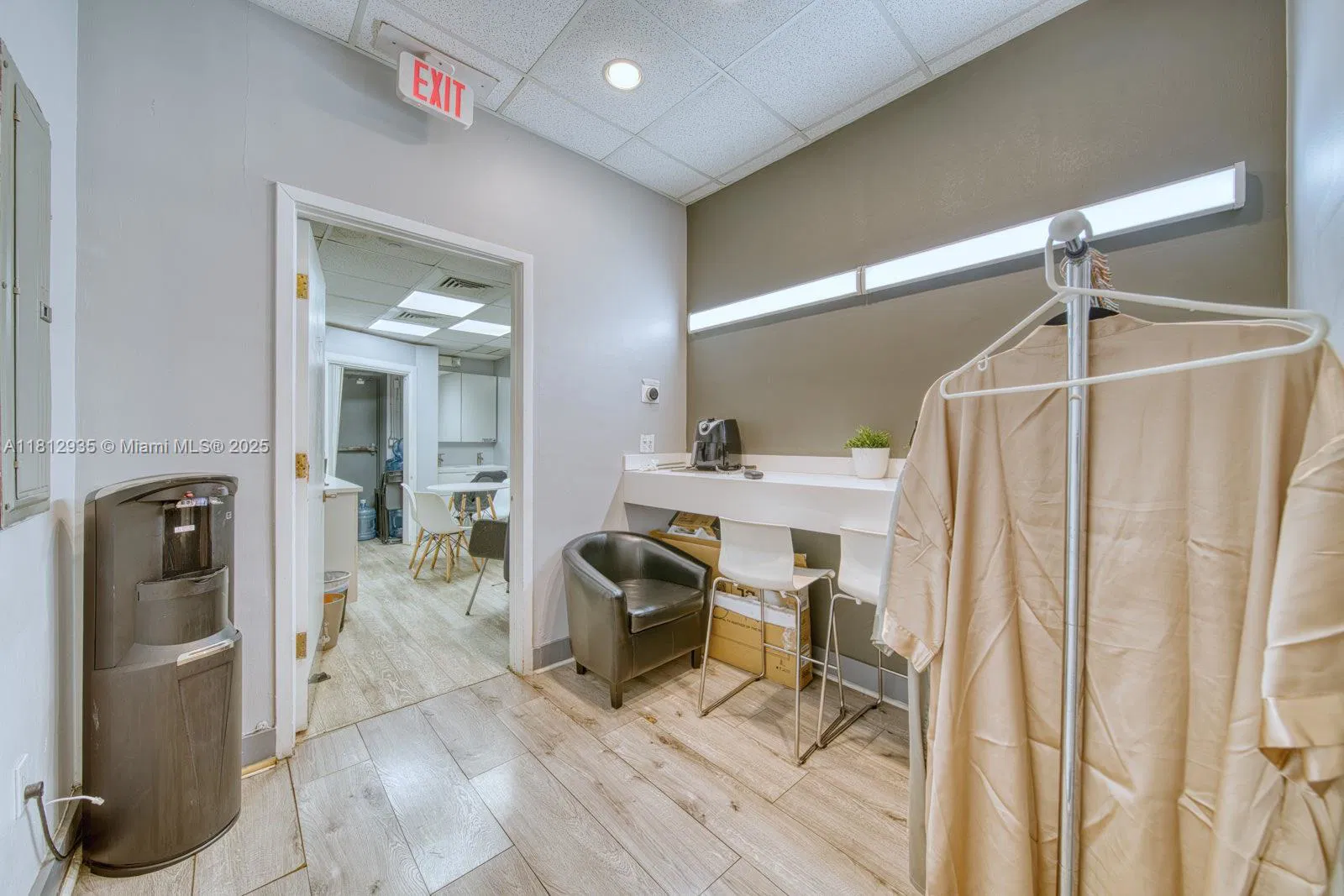 Premier Hair Salon with Turnkey Operations