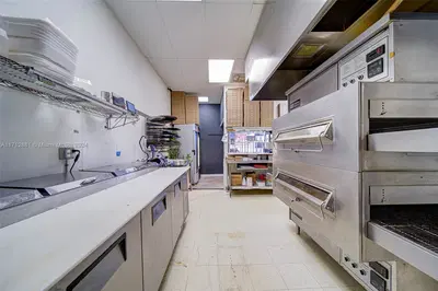 Turnkey Pizzeria with Prime Coastal Location