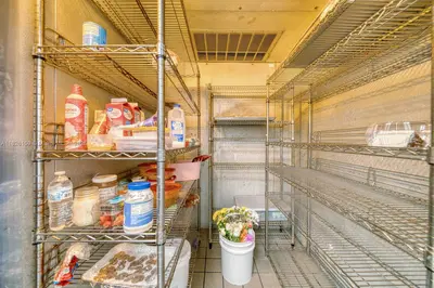 Turnkey Bakery Asset with High Traffic Location