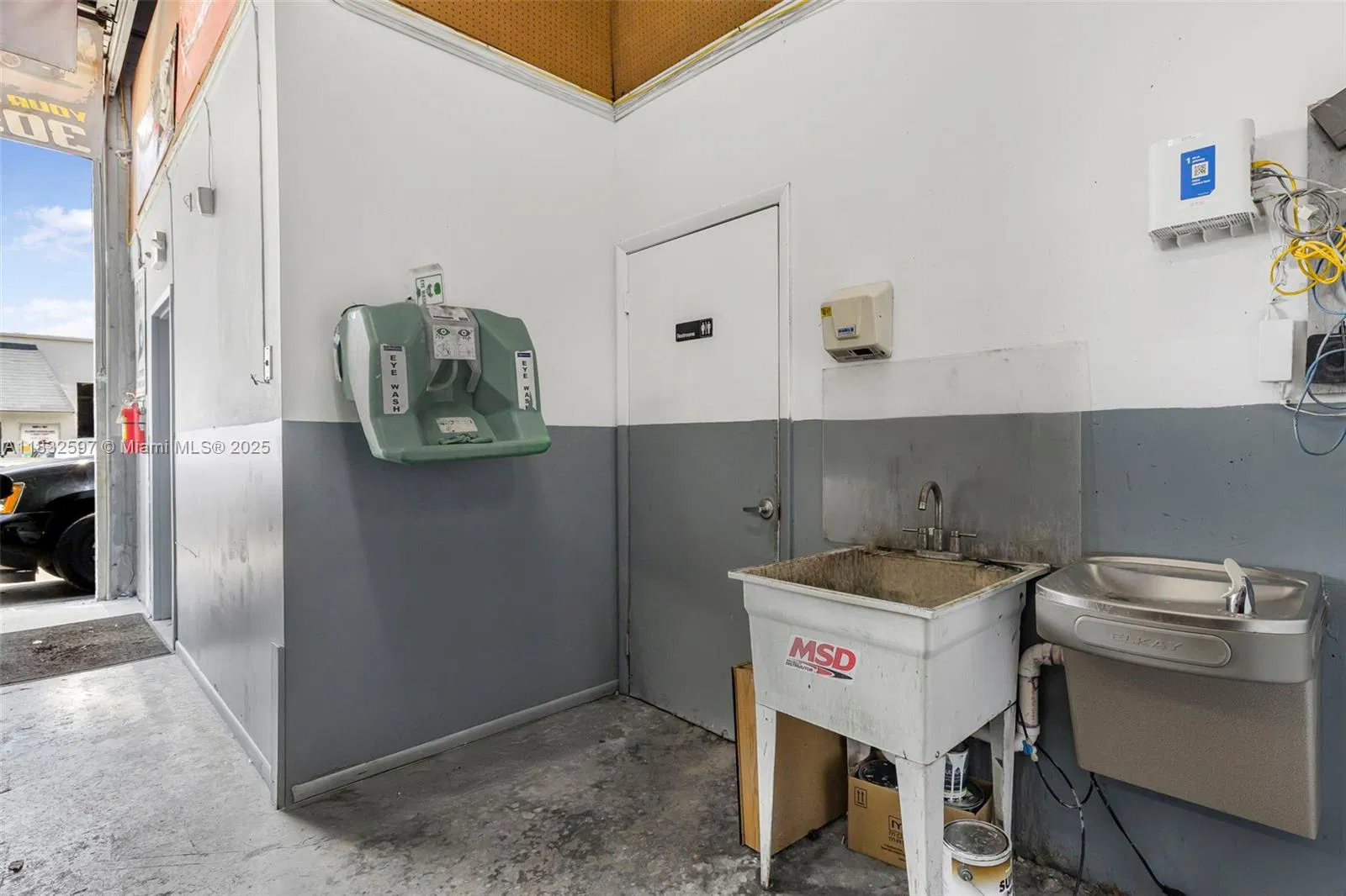 Established Auto Repair Business with Prime Location