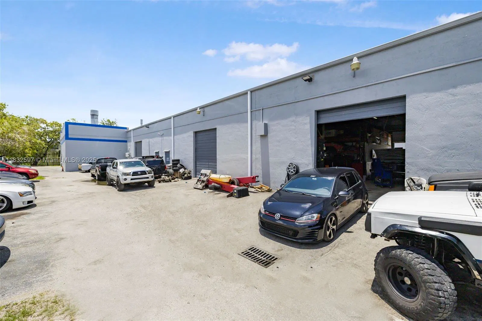 Established Auto Repair Business with Prime Location