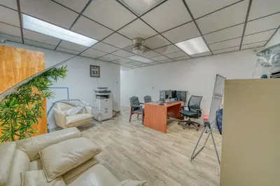 Profitable Auto Repair Shop with Established Insurance Contracts