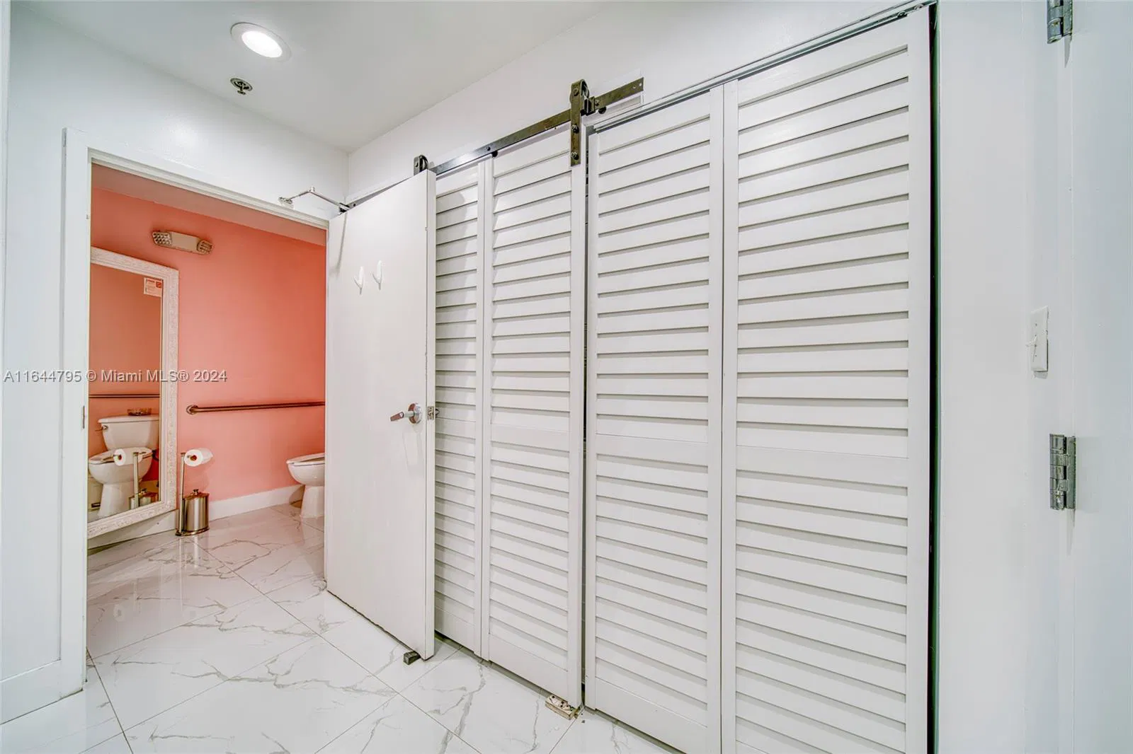 Turnkey Full Service Beauty Salon with Prime Location