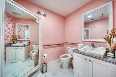 Turnkey Full Service Beauty Salon with Prime Location