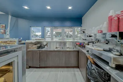 Turnkey Restaurant with Prime High Visibility Location